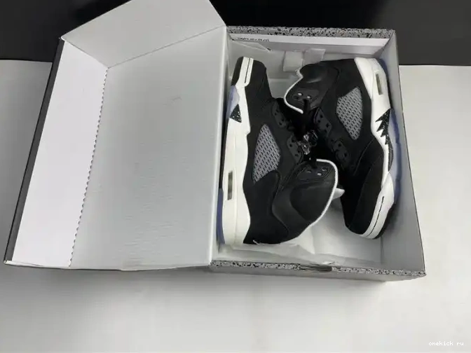 Chep Onekick OREO CT4838-011 5 AIR JORDAN 0516